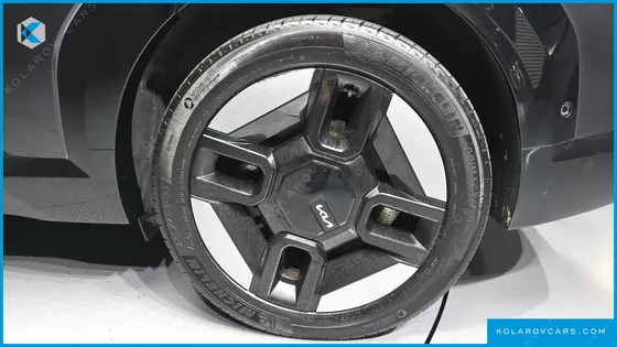 KIA EV9 LONG RANGE 4WD