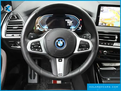 BMW IX3 M SPORTS