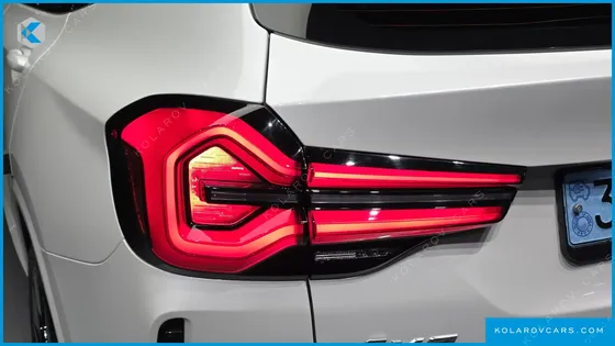 BMW IX3 M SPORTS
