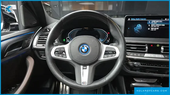 BMW IX3 M SPORTS