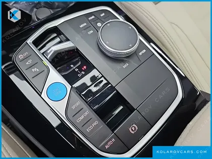 BMW IX3 M SPORTS