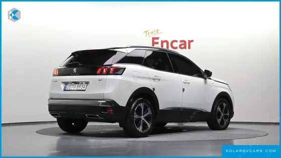 PEUGEOT 3008 1.2 PURE TECH GT