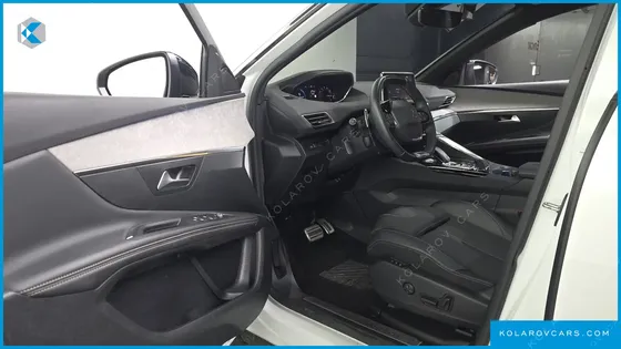 PEUGEOT 3008 1.2 PURE TECH GT
