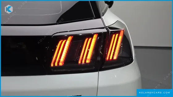 PEUGEOT 3008 1.2 PURE TECH GT