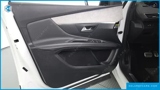 PEUGEOT 3008 1.2 PURE TECH GT