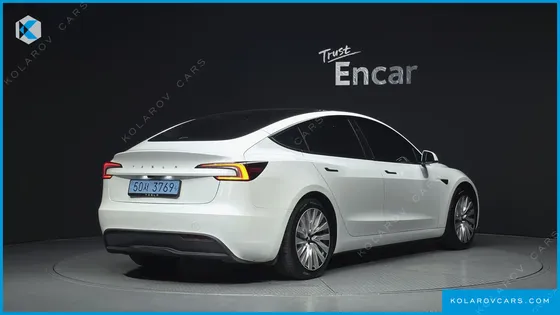 TESLA MODEL 3 RWD
