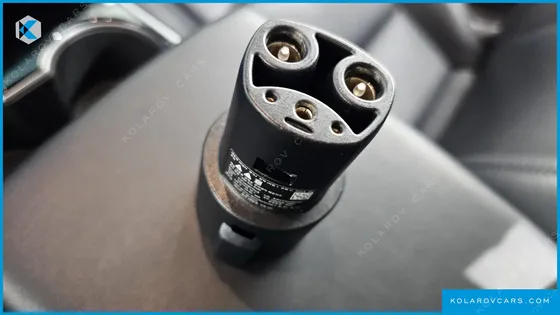 TESLA MODEL 3 STANDARD RANGE PLUE RWD