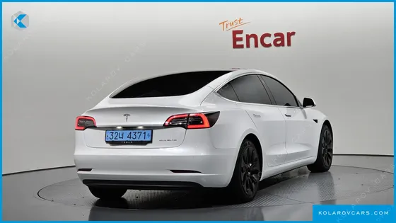 TESLA MODEL 3 LONG RANGE AWD