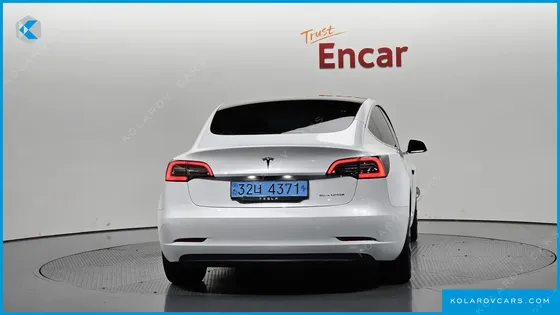 TESLA MODEL 3 LONG RANGE AWD