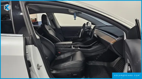 TESLA MODEL 3 LONG RANGE AWD