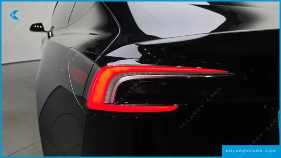TESLA MODEL 3 PERFORMANCE AWD