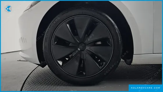TESLA MODEL 3 RWD