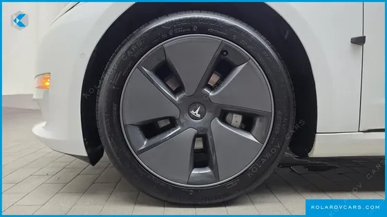 TESLA MODEL 3 LONG RANGE AWD