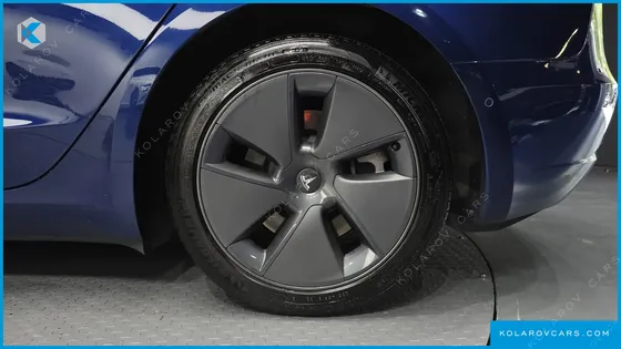 TESLA MODEL 3 LONG RANGE AWD