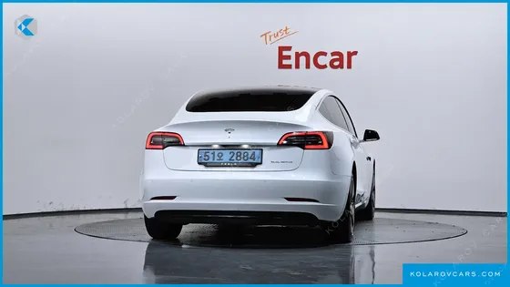 TESLA MODEL 3 LONG RANGE AWD