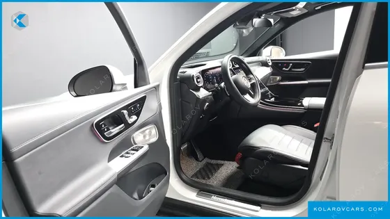 MERCEDES GLC-CLASS GLC300 4MATIC AMG LINE