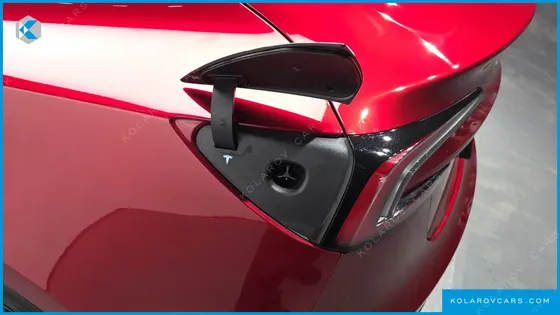 TESLA MODEL 3 RWD