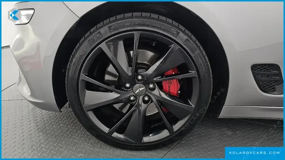 GENESIS G70 GASOLINE 3.3T 4WD