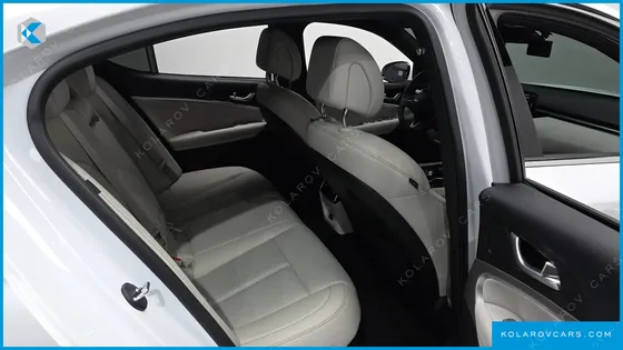 GENESIS G70 GASOLINE 2.5T 2WD