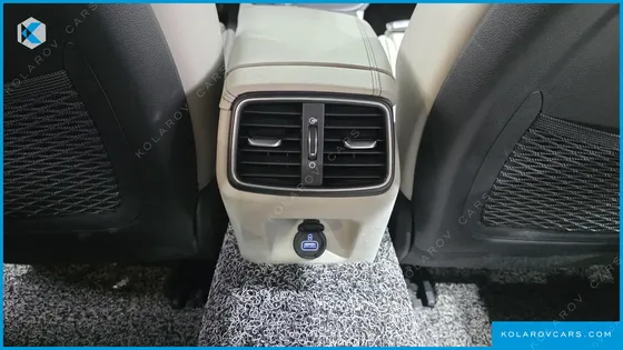 GENESIS G70 GASOLINE 3.3T 4WD