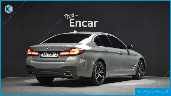 BMW 5 SERIES 530E M SPORT