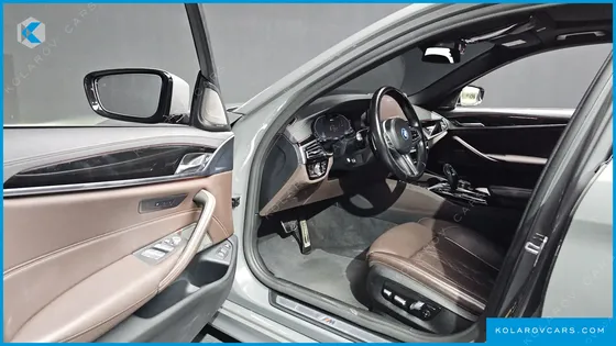 BMW 5 SERIES 530E M SPORT
