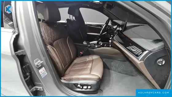 BMW 5 SERIES 530E M SPORT