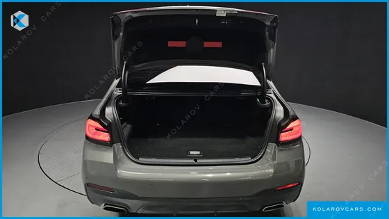 BMW 5 SERIES 530E M SPORT
