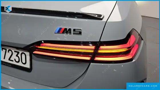 BMW M5 M5 SEDAN