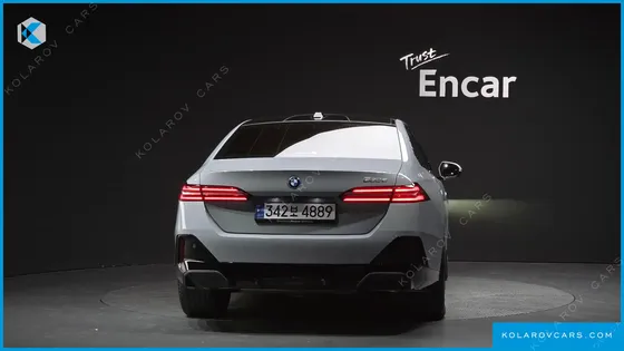 BMW 5 SERIES 530E M SPORT