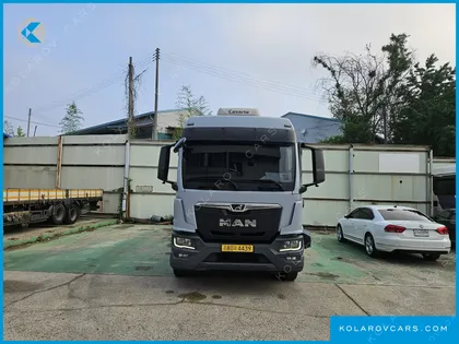 MAN TRUCK CARGO TRUCK 6X2