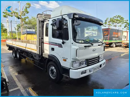 HYUNDAI MEGA TRUCK GOLD