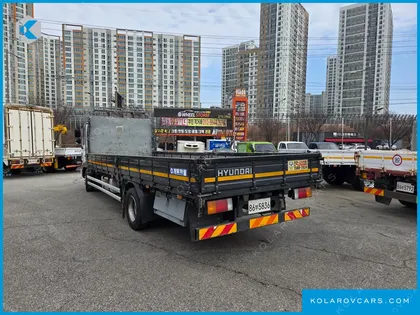 HYUNDAI MEGA TRUCK PREMIUM