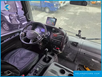 HYUNDAI MEGA TRUCK PREMIUM