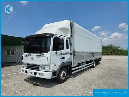 HYUNDAI MEGA TRUCK GOLD