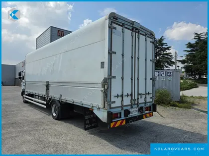 HYUNDAI MEGA TRUCK GOLD