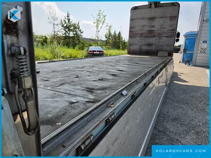 HYUNDAI MEGA TRUCK GOLD