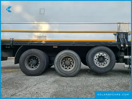 HYUNDAI EXCEED 10X4