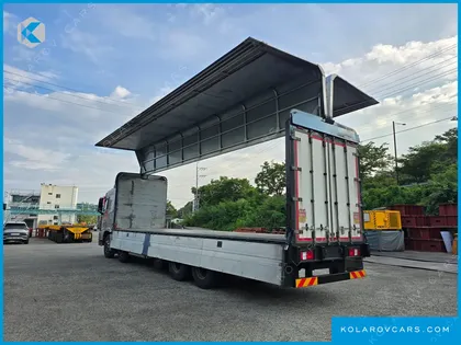 HYUNDAI EXCEED 10X4