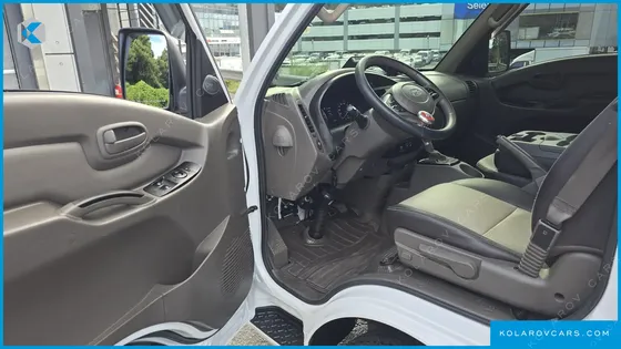 HYUNDAI PORTER II SUPER CABIN LPG