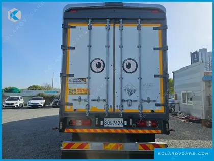 HYUNDAI EXCEED 10X4