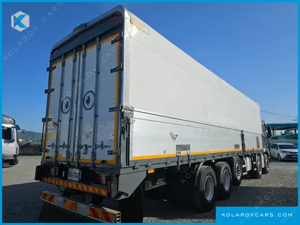 HYUNDAI EXCEED 10X4
