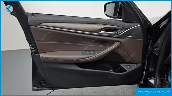 BMW 5 SERIES 523D M SPORT