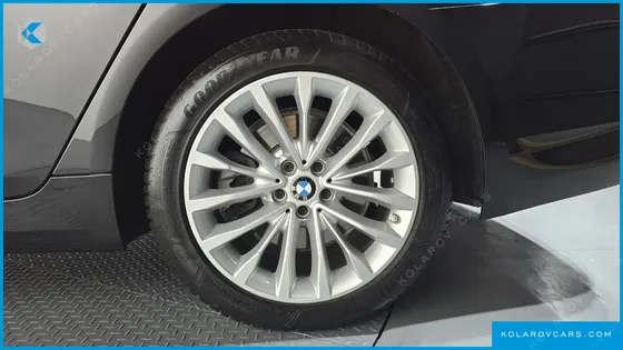 BMW 5 SERIES 520I LUXURY