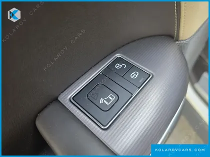 LAND ROVER RANGE ROVER SPORT 3.0 SDV6 HSE
