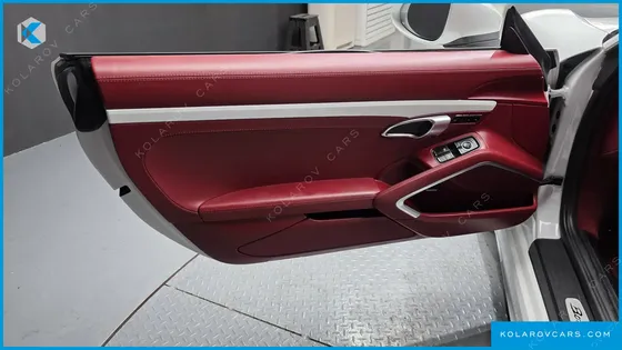 PORSCHE 718 2.5 GTS