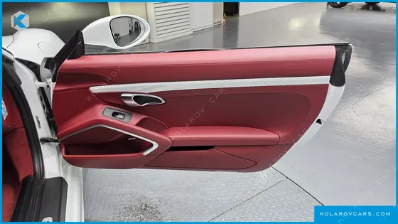 PORSCHE 718 2.5 GTS
