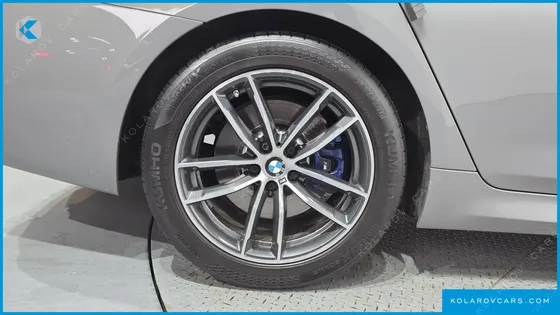 BMW 5 SERIES 520I M SPORT