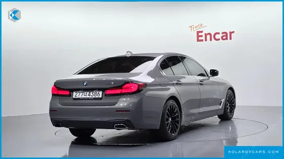 BMW 5 SERIES 520I LUXURY