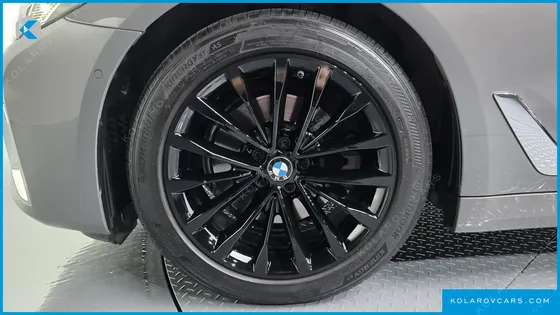 BMW 5 SERIES 520I LUXURY